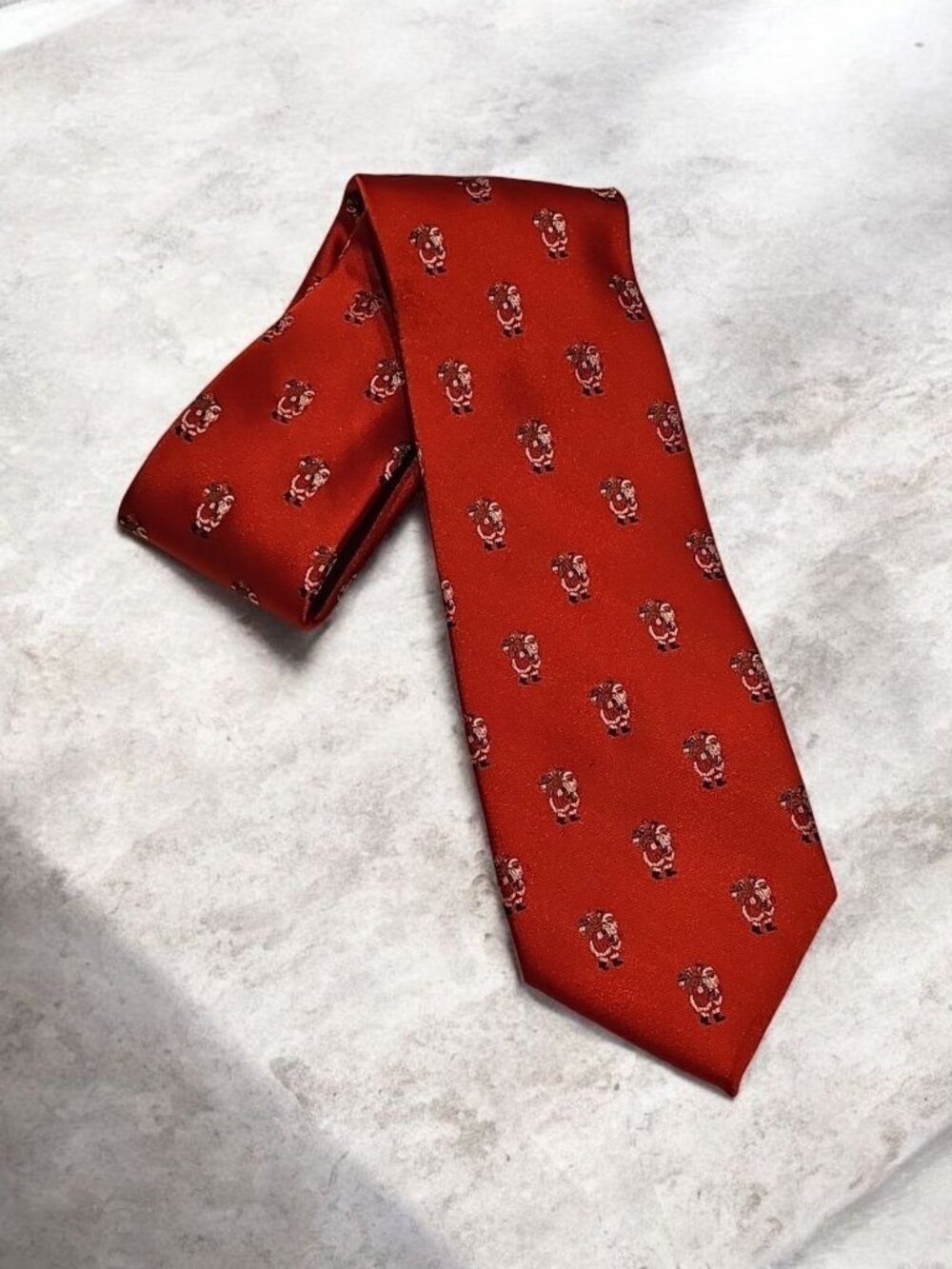 Red Christmas Tie with Mini Santa Claus Pattern Holiday Novelty Necktie
